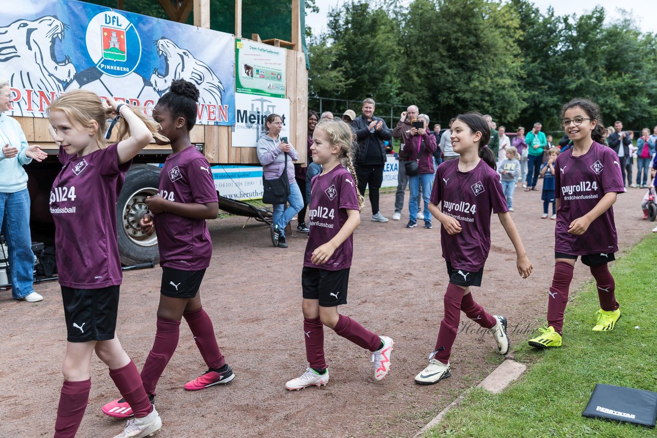 Bild 111 - Loewinnen Cup